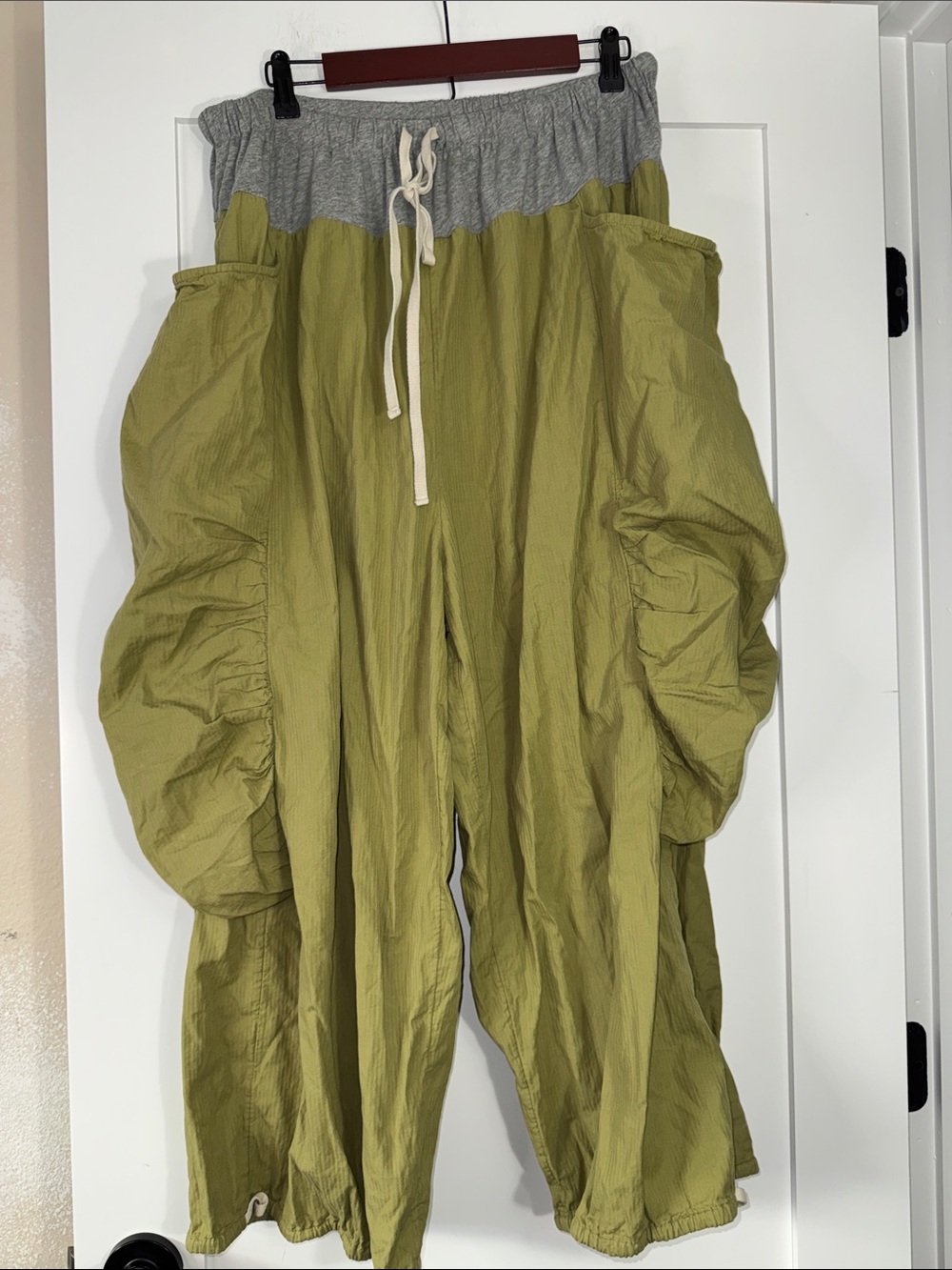 Free People Light Olive Pull-On Puffer Pants with Elastic Waist Sz XL COTTON